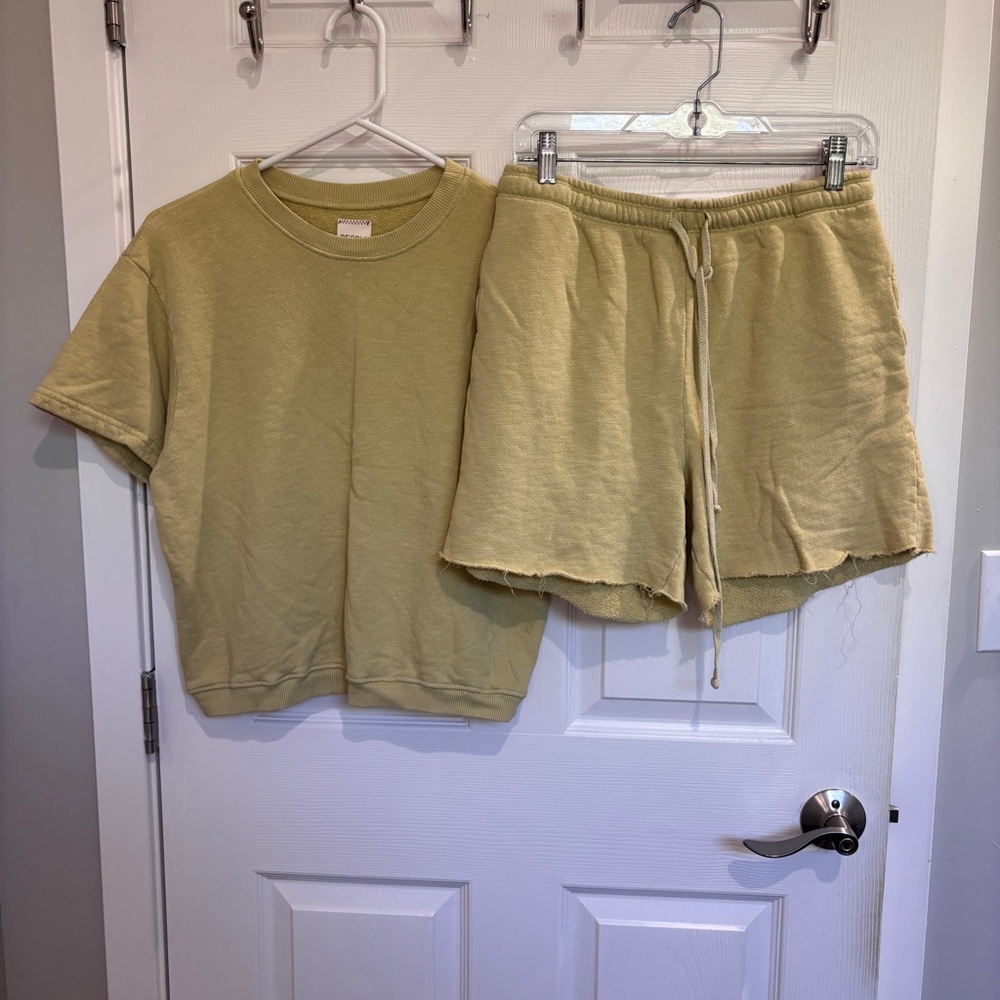 People of Leisure Harmony set